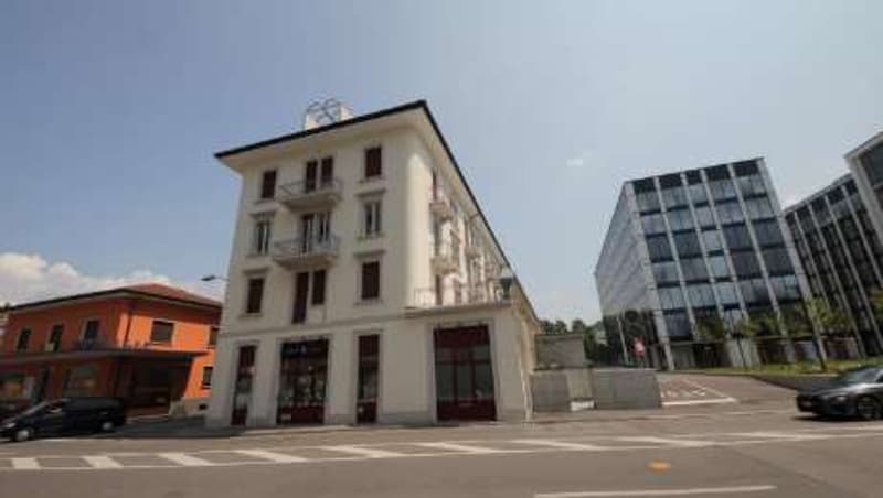 Vente d'un immeuble à revenu dans la zone de Chiasso (8)
