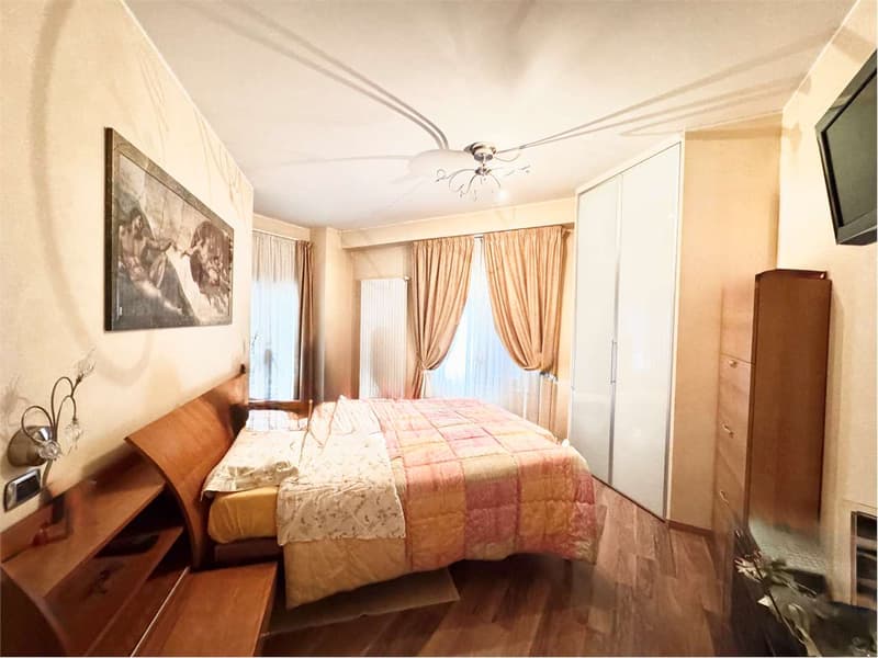 Entrepôt, Appartement et Show Room à vendre à Porlezza (4)