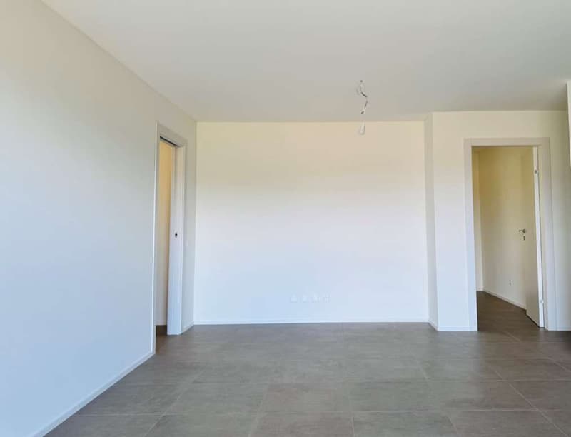 Wir vermieten eine neue 4.5-Zimmer-Wohnung in Cagiallo (4)