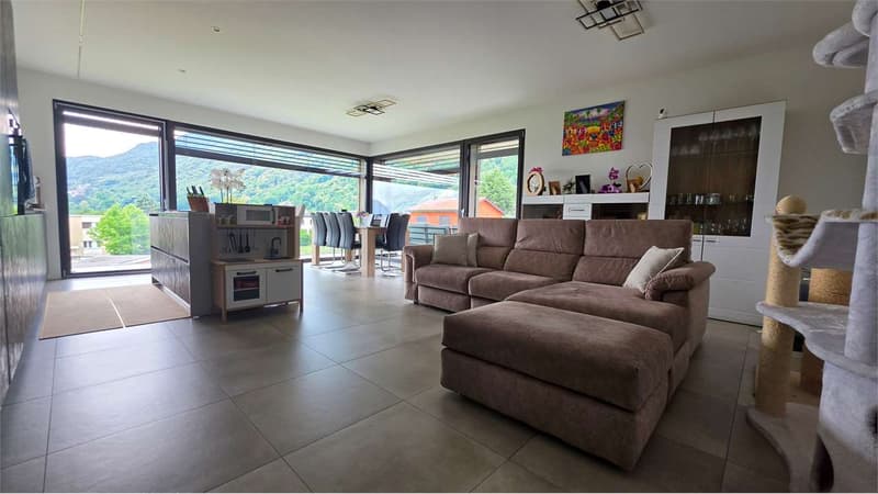 Nouvel appartement 4,5 pièces à Bedano (1)