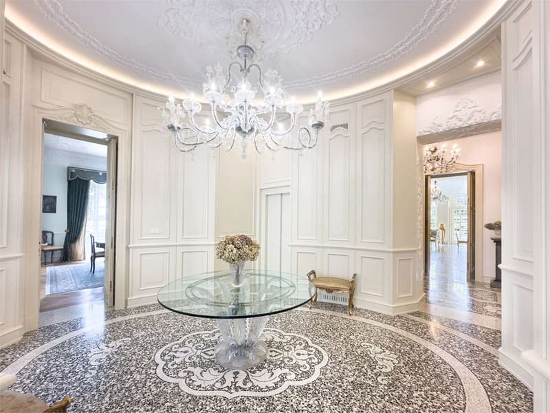 Villa Imperiale am Lago Maggiore mit historischem Park und privater Strand (11)