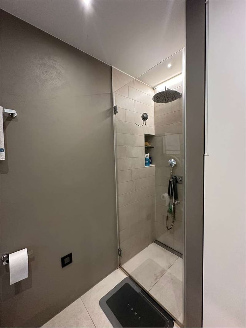 Esclusivo e Moderno 3.5 locali nel prestigioso complesso "Parco Lago" (8)