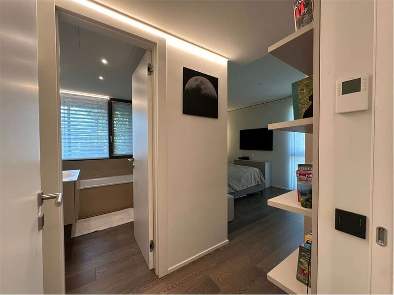 Esclusivo e Moderno 3.5 locali nel prestigioso complesso "Parco Lago" (4)
