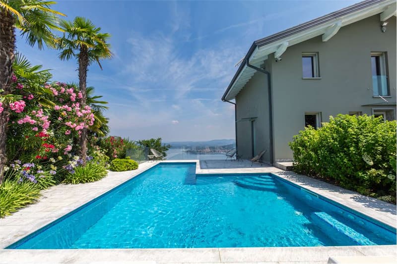 VILLA AVEC PISCINE ET VUE PANORAMIQUE SUR LE LAC MAGGIORE (3)