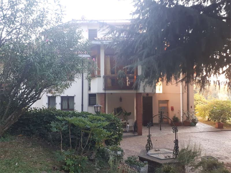 Exclusive property immersed in the nature of Brianza lecchese - Mera (6)