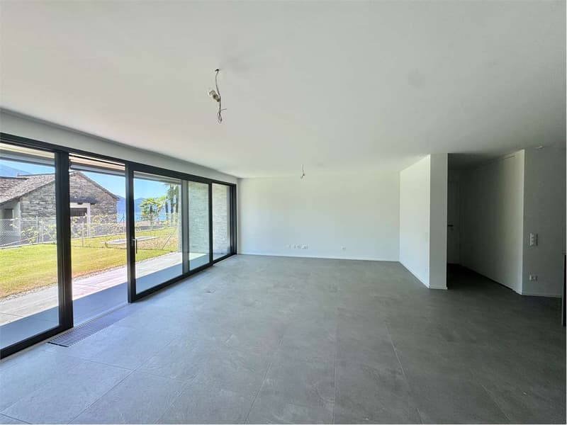 3,5 Zimmer mit Garten NEU Minusio Seeblick im EG (1)
