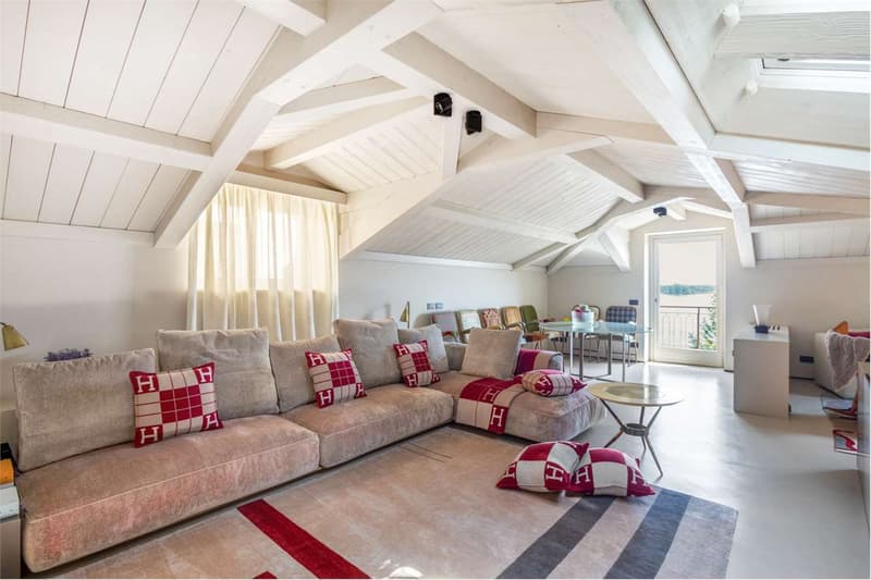 PRESTIGIOUS RESIDENCE WITH LAKE MAGGIORE VIEW (2)