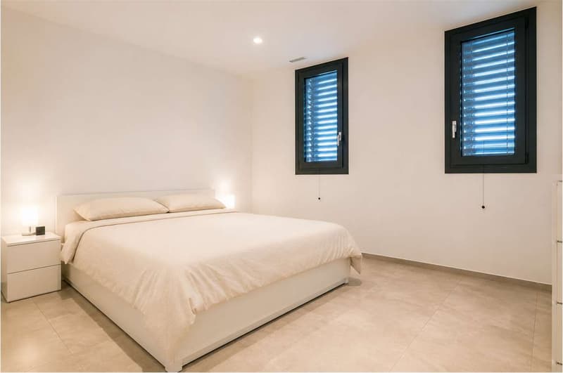 Moderno 4,5 locali con giardino privato - Gordola (12)