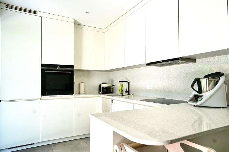 Moderno 4,5 locali con giardino privato - Gordola (10)