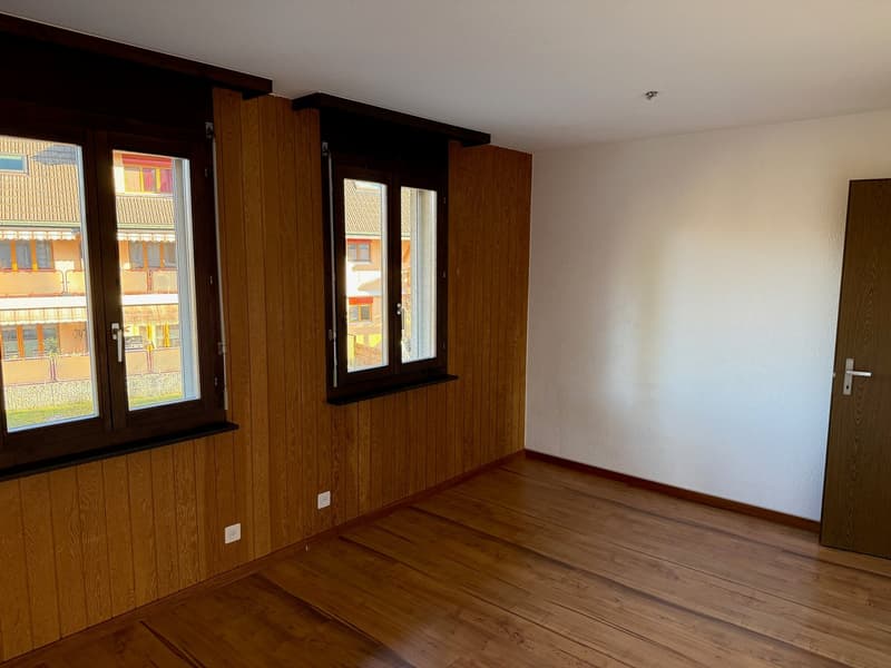 Charming 3-room apartment with community pool/sauna and garage in Dotzigen (11)