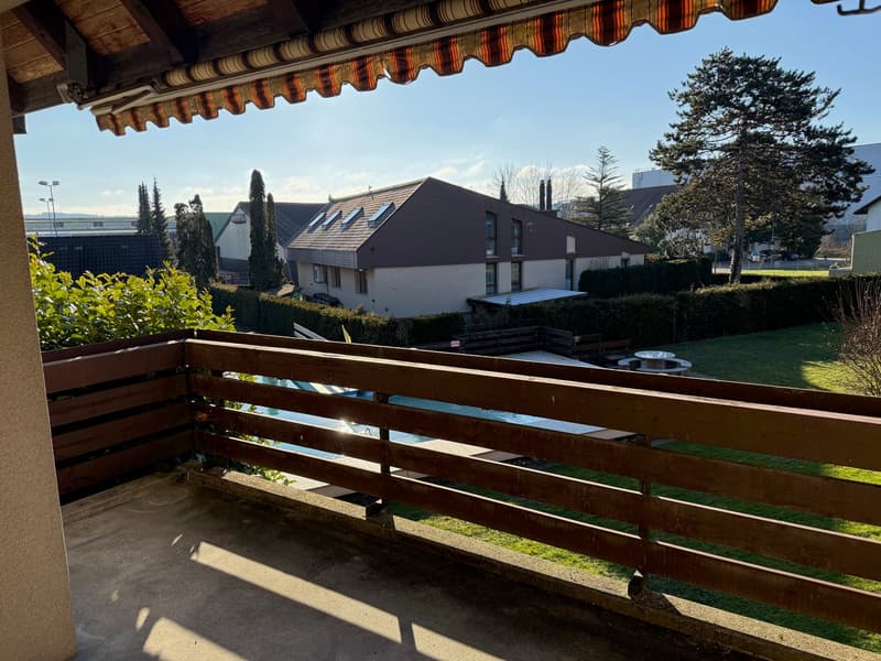 Charming 3-room apartment with community pool/sauna and garage in Dotzigen (15)