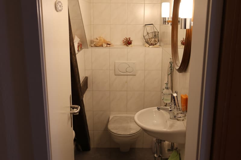 Appartamento attraente di 4,5 locali a Leuzigen, luminoso, spazioso e con balcone/soffitta/cantina (16)