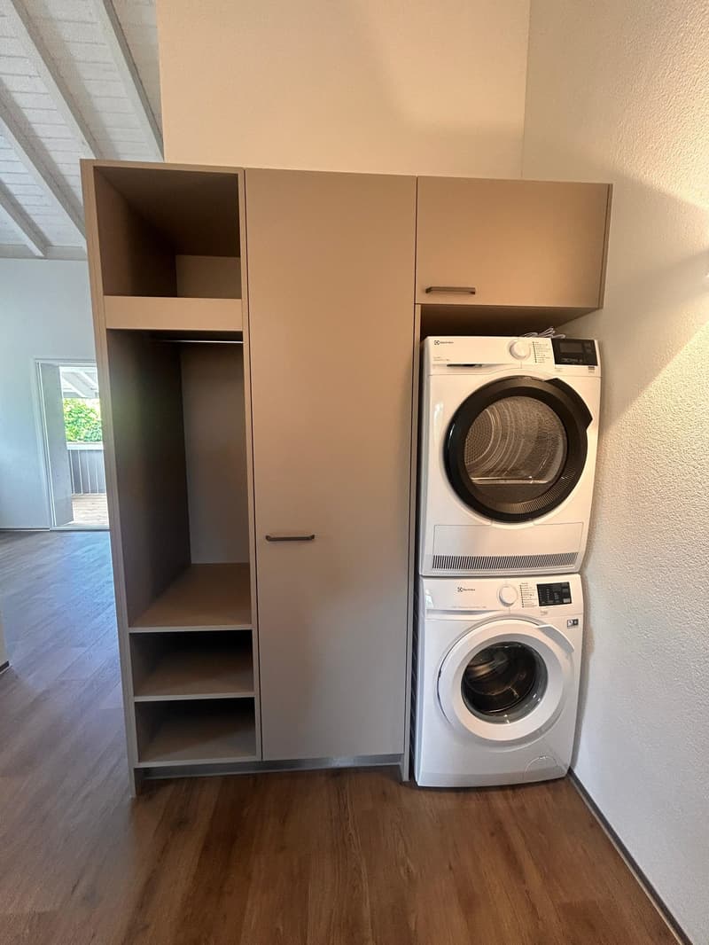 Einmaliges Mehrfamilienhaus mit Zwei Wohnungen und Ladenlokal (12)