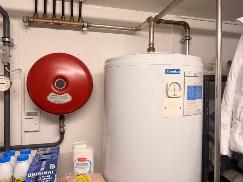 Boiler und Expansionsgefäss