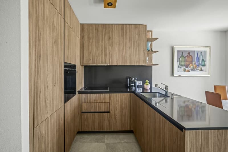 Schönes 2.5-Zimmer-Wohnung im 1. Stock mit freier Sicht (3)