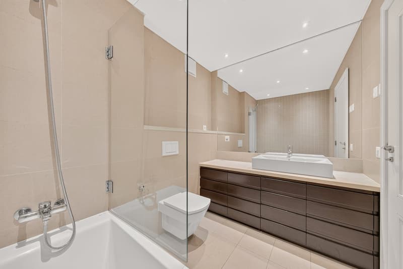 Magnifique townhouse entièrement rénovée au coeur d'une environnement verdoyant (12)