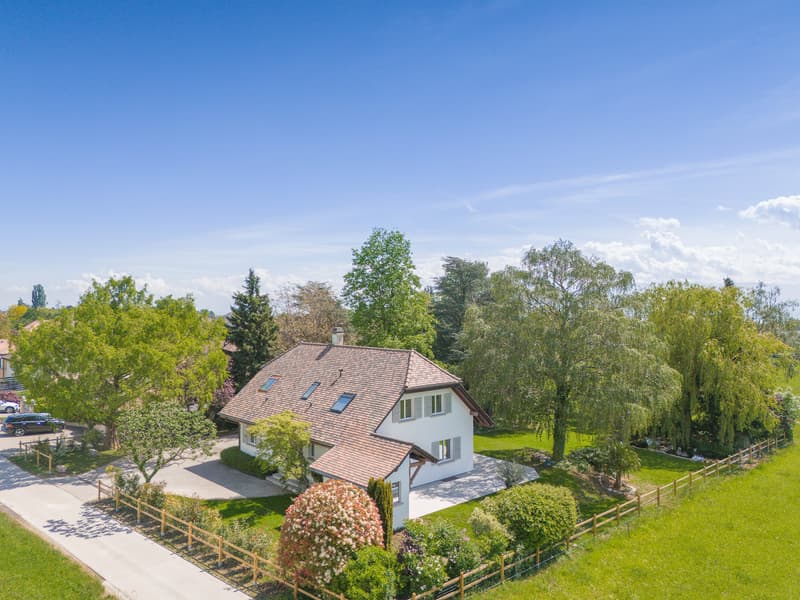 Villa individuelle rénovée avec vue panoramique à 5 minutes de Nyon (1)