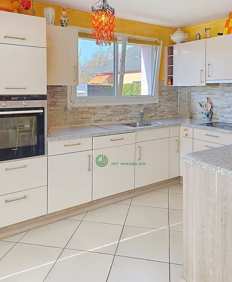 Cheyres (EN) - House 5.5 rooms - Residential area - 300 meters from the lake (5)