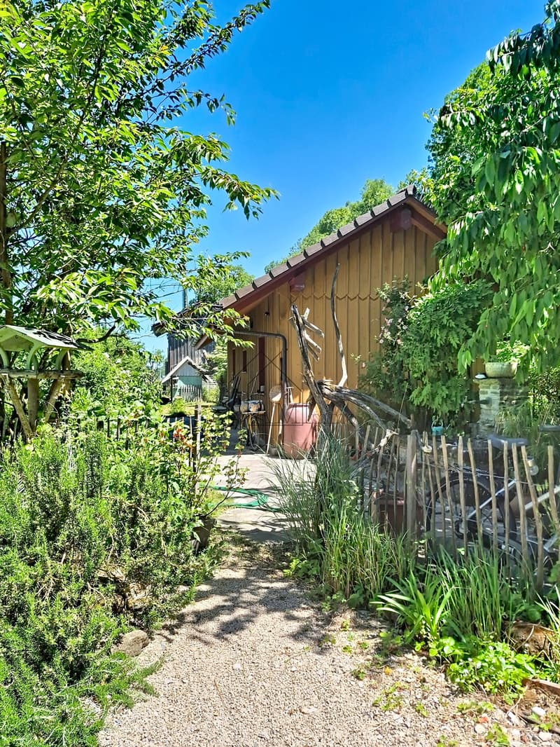 Jardin et annexe habitable
