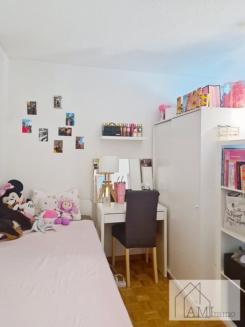 Angenehme 4.5-Zimmer-Wohnung mit Balkon in Villars-sur-Glâne (7)