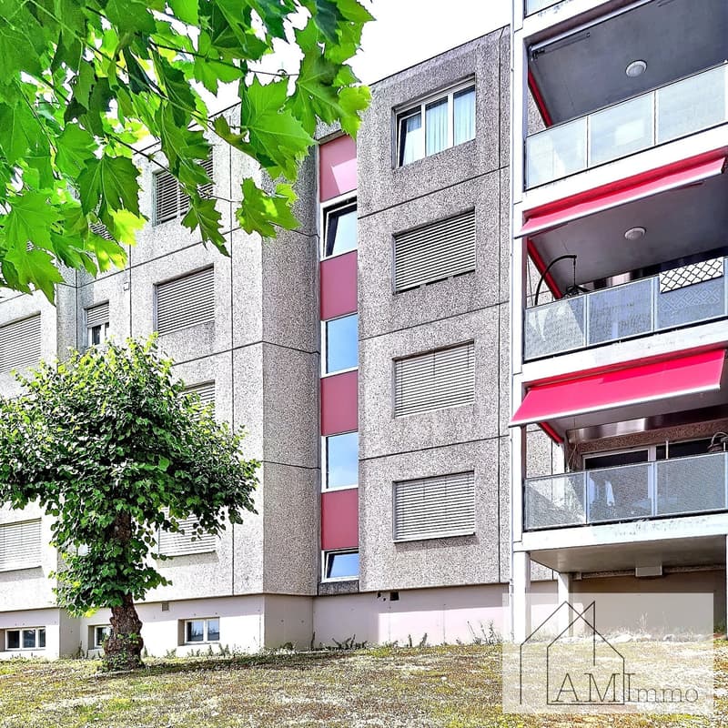 Angenehme 4.5-Zimmer-Wohnung mit Balkon in Villars-sur-Glâne (3)