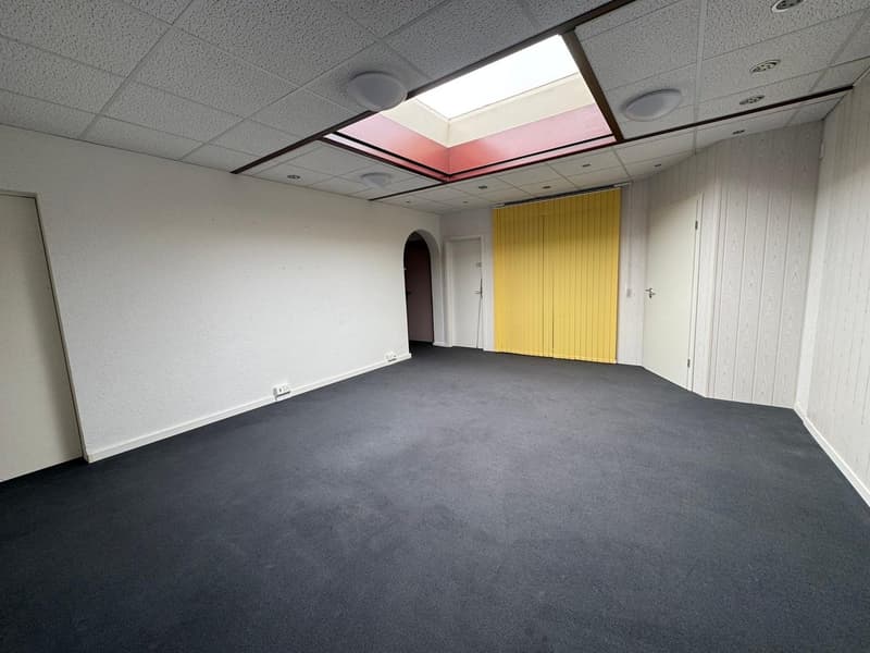 Bureau lumineux de 3.5 pièces à Préverenges (4)