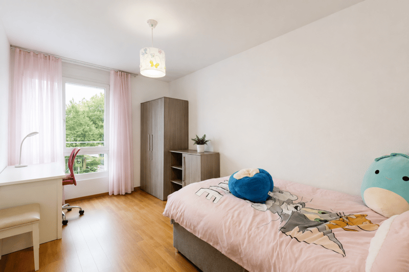 Prächtige 4.5-Zimmer-Wohnung in Yverdon-les-Bains - Stadtzentrum (6)