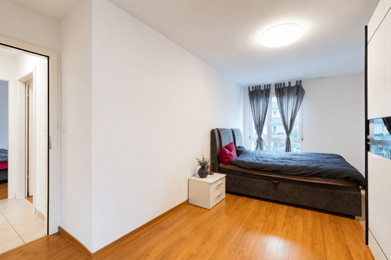 Prächtige 4.5-Zimmer-Wohnung in Yverdon-les-Bains - Stadtzentrum (8)
