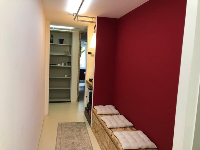 Modernes, ungewöhnliches Büro im Herzen von Nyon, mit Blick auf den See - Place du Château (6)