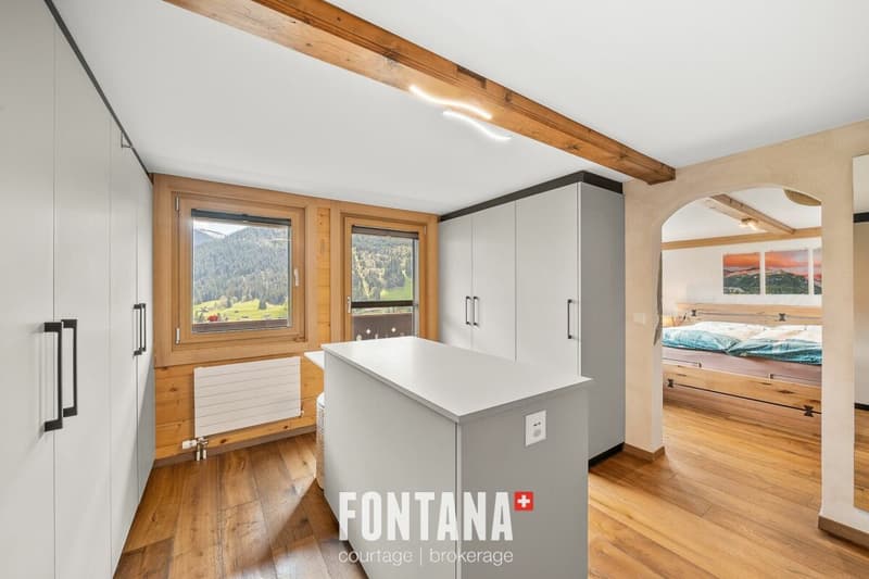 Multi-family chalet of character (11)