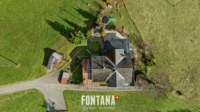 Chalet attiguo di 6 locali con suite principale (24)