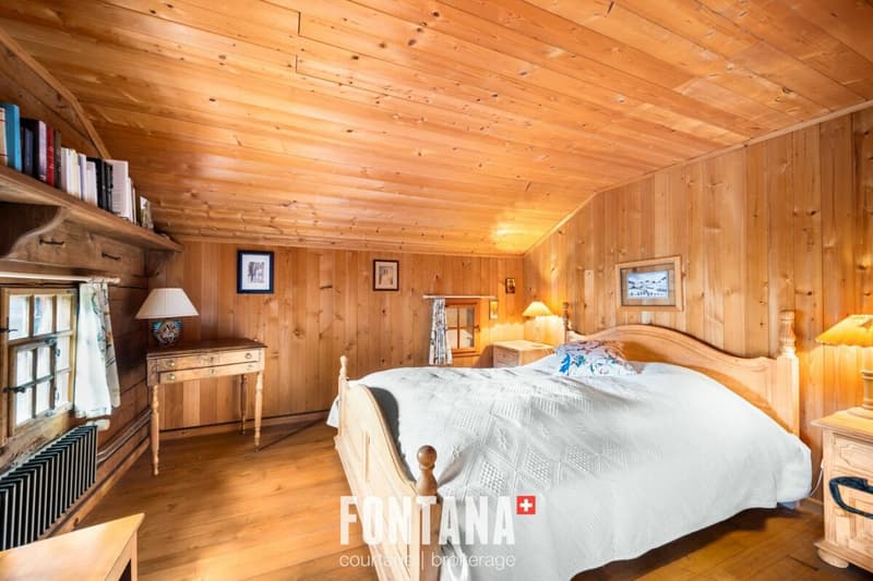 CHALET AUTHENTIQUE DE 1840 - LES DIABLERETS (21)