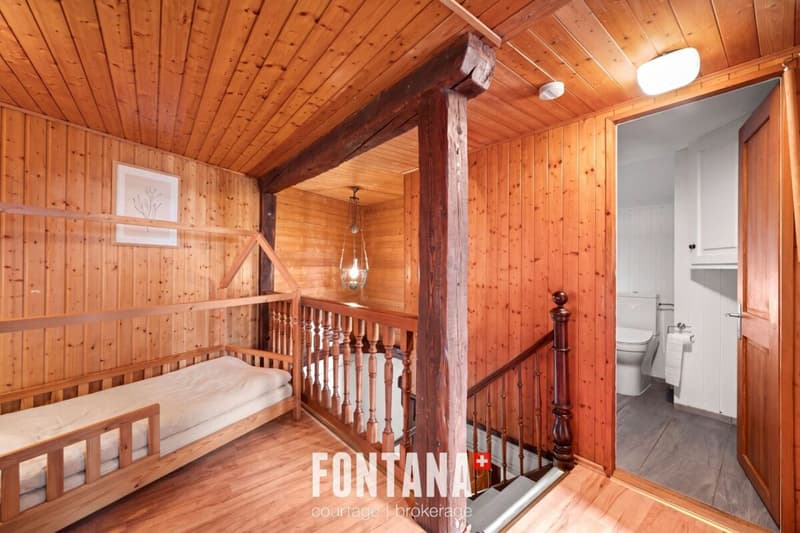 Chalet de caractère avec rendement locatif (10)