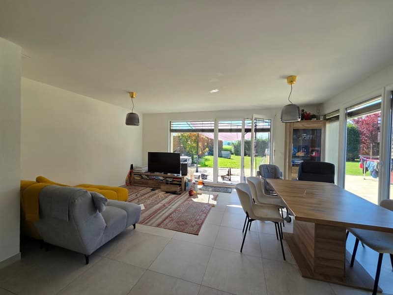 Duplex 5.5 rooms with mountain view in Aigle (4)
