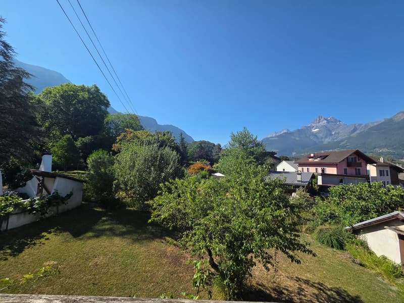 Altes individuelles Charakterhaus mit 2 Wohnungen & 1 Studio in Bex (16)