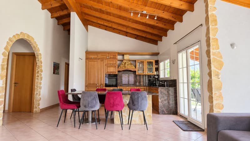 Villa 5,5 pièces avec local commercial à Vétroz (4)