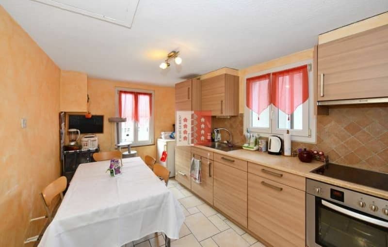 Village house with 3.5 rooms in Fully (6)