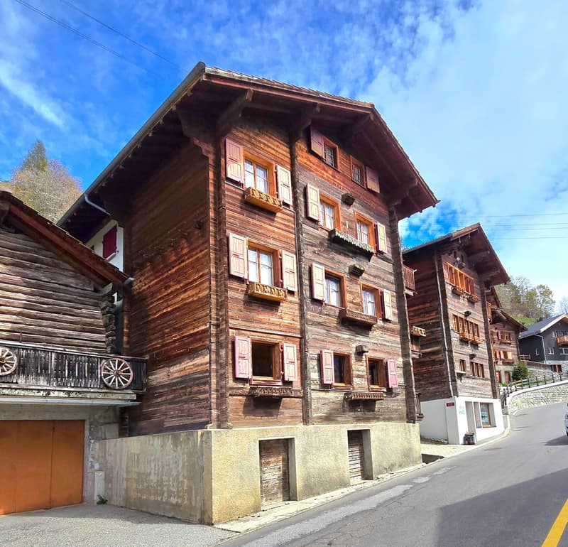 Charming 2.5-room apartment completely renovated in St-Martin (Val d'Hérens) (17)