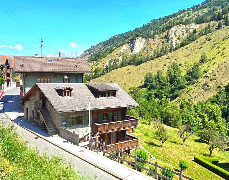 Wohnungen zur Renovierung und Zusammenlegung in einem authentischen Dorfhaus, Val d’Hérens (21)