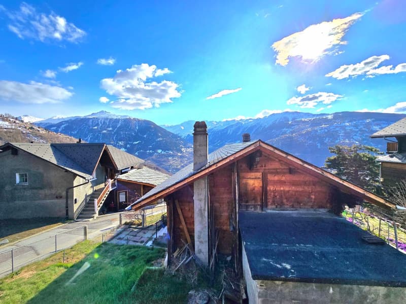 Splendide grange rénovée à Mase avec terrasses, vue et place de parc (Val d'Hérens) (8)