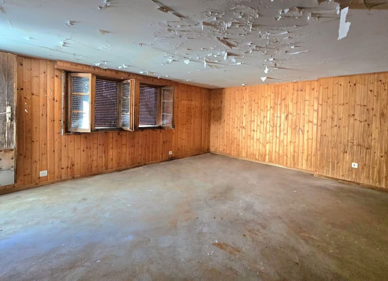 Appartement duplex à rénover avec terrasse et annexes à La Luette au coeur du Val d’Hérens (20)