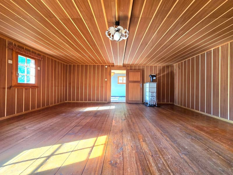 Appartement duplex à rénover avec terrasse et annexes à La Luette au coeur du Val d’Hérens (4)