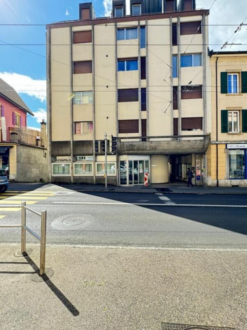 Shop 447 m2 in Peseux (5)