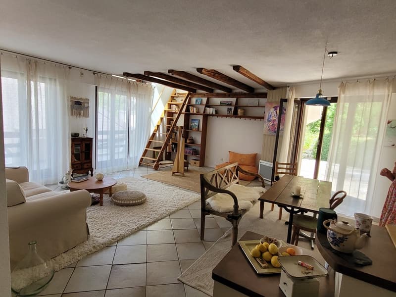 Charmant appartement de 2.5 pièces à St-Cergue (4)