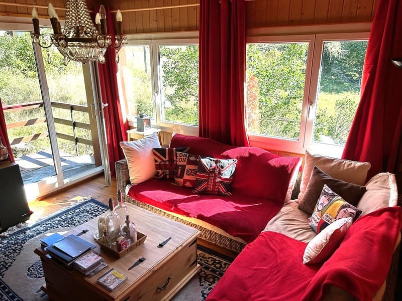 Chalet chaleureux de 3 pièces à St-Cergue avec vue et cachet montagnard (7)