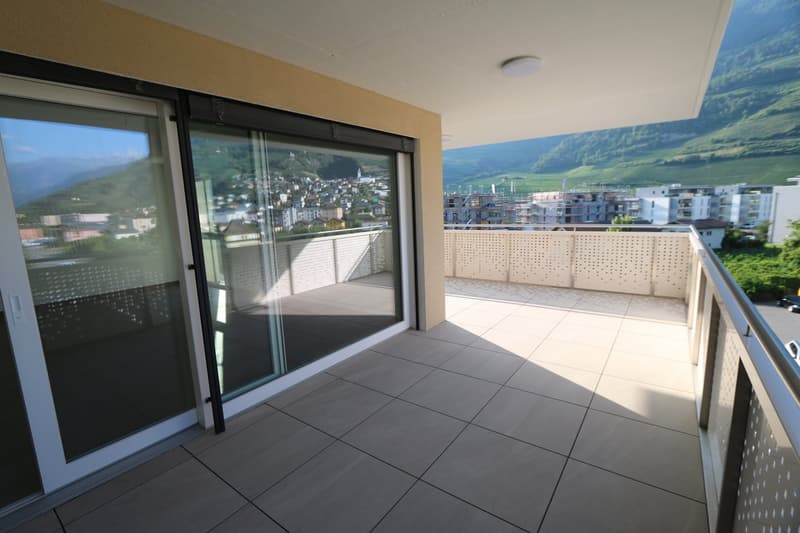 1er LOYER OFFERT ! Appartement neuf de 3.5 pièces avec balcon et vue sur les montagnes à Saxon (1)