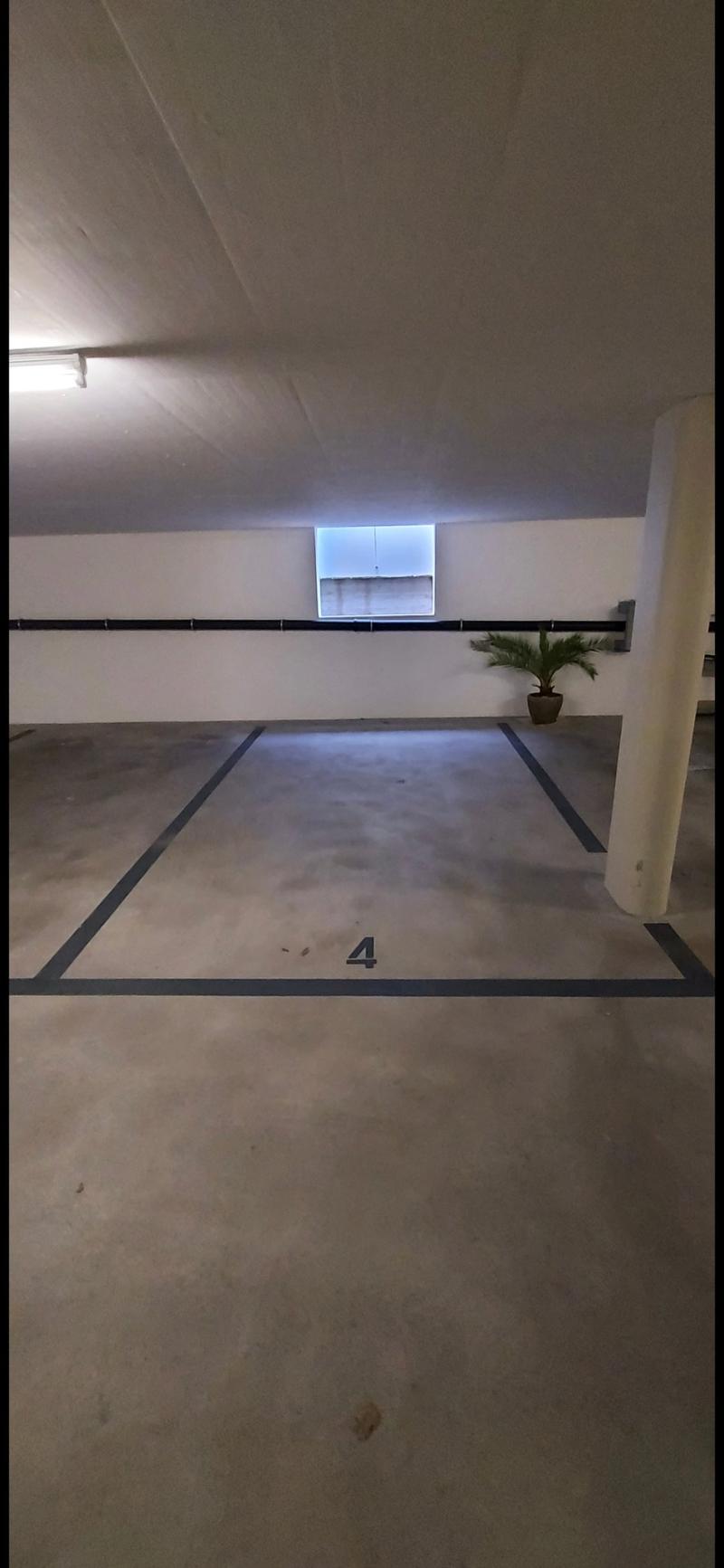 Place de parking en garage souterrain avec 4,4% de rendement à proximité du lac de Constance et de la gare de Landschlacht (2)