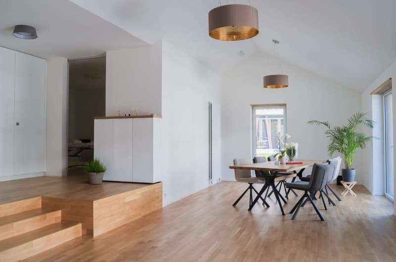 Bureaux et locaux commerciaux, précédemment utilisés comme cabinet de massage (4)