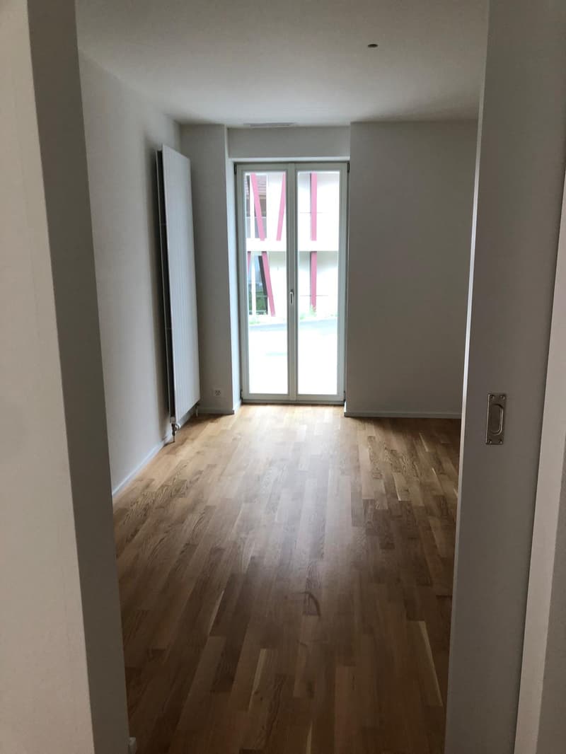 Bureaux et locaux commerciaux, précédemment utilisés comme cabinet de massage (15)