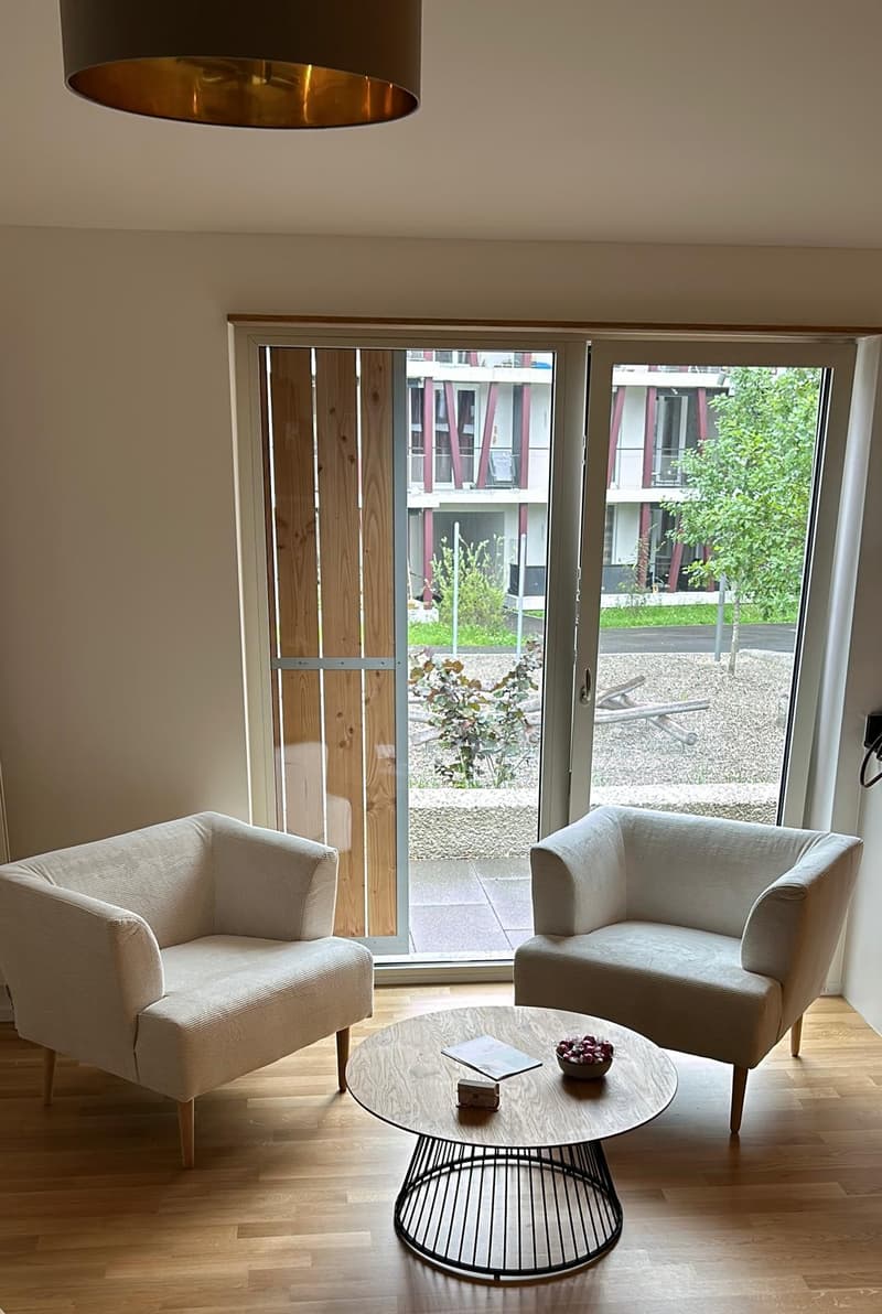 Bureaux et locaux commerciaux, précédemment utilisés comme cabinet de massage (17)